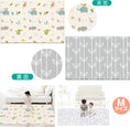 Gallery viewerに画像を読み込む, プレイマット 防炎 リバーシブル ふかふか キッズプレイマット Mサイズ 撥水 防水 ウォータープルーフ 赤ちゃん フロアマット PEマット 両面撥水 防音 厚手 クッションマット キッズ ハイハイ かわいい 子供部屋 リビング 保育園 子ども園 お手入れ簡単