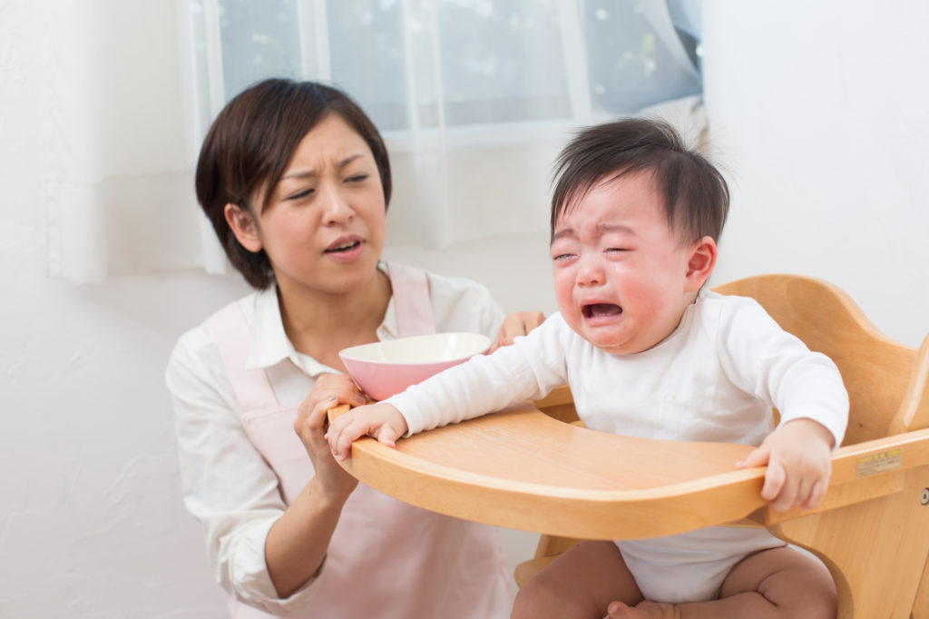 イヤイヤ期の園児に困ったときの保育士ができる対処法