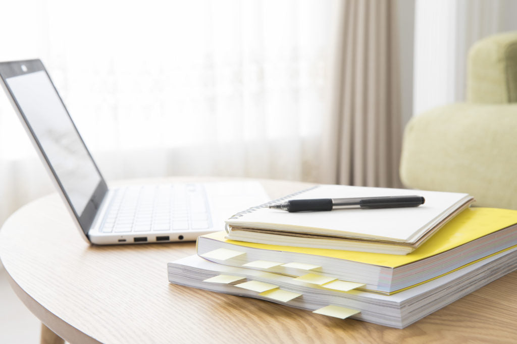 保育園・保育施設の開設に必要な備品をカタログリストから揃える