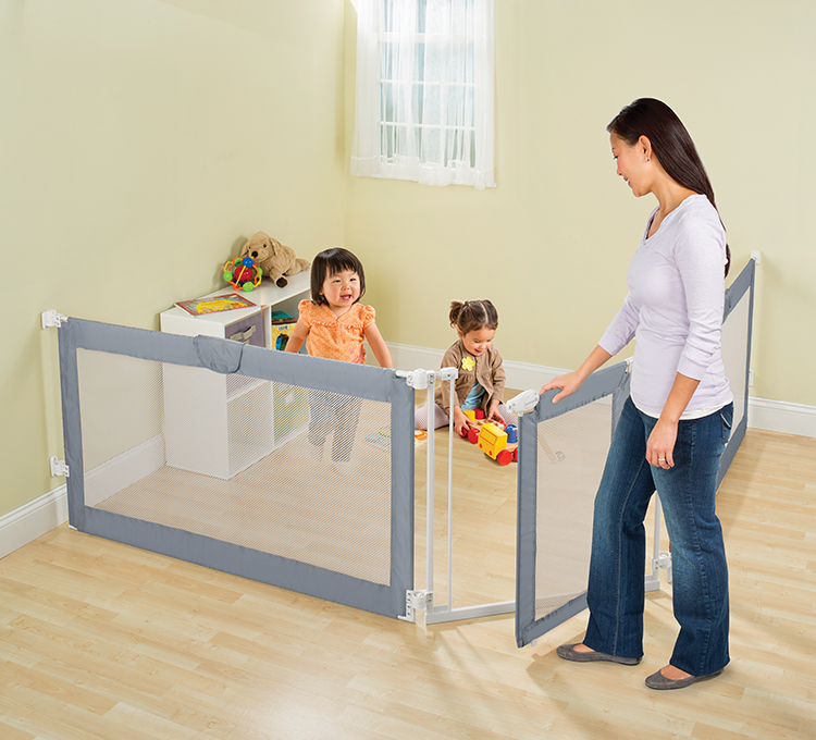 保育のカタログ / ベビーゲート スーパーワイドゲイト 日本育児